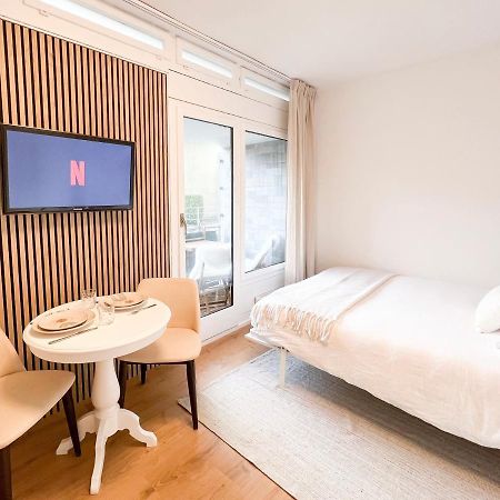 Bright Tiny Studio - Shared Pool & Sauna - Free Parking - Air Condition Muralto Exteriér fotografie